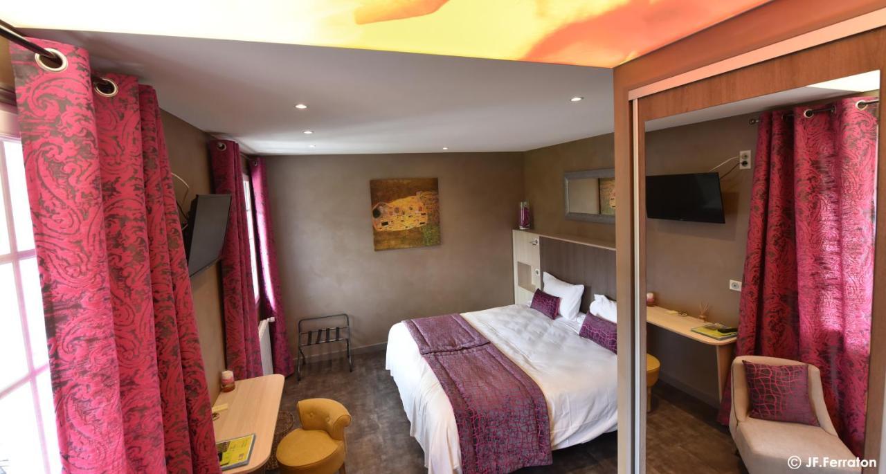 Logis Hotel Beau Site Loubaresse  Exteriör bild