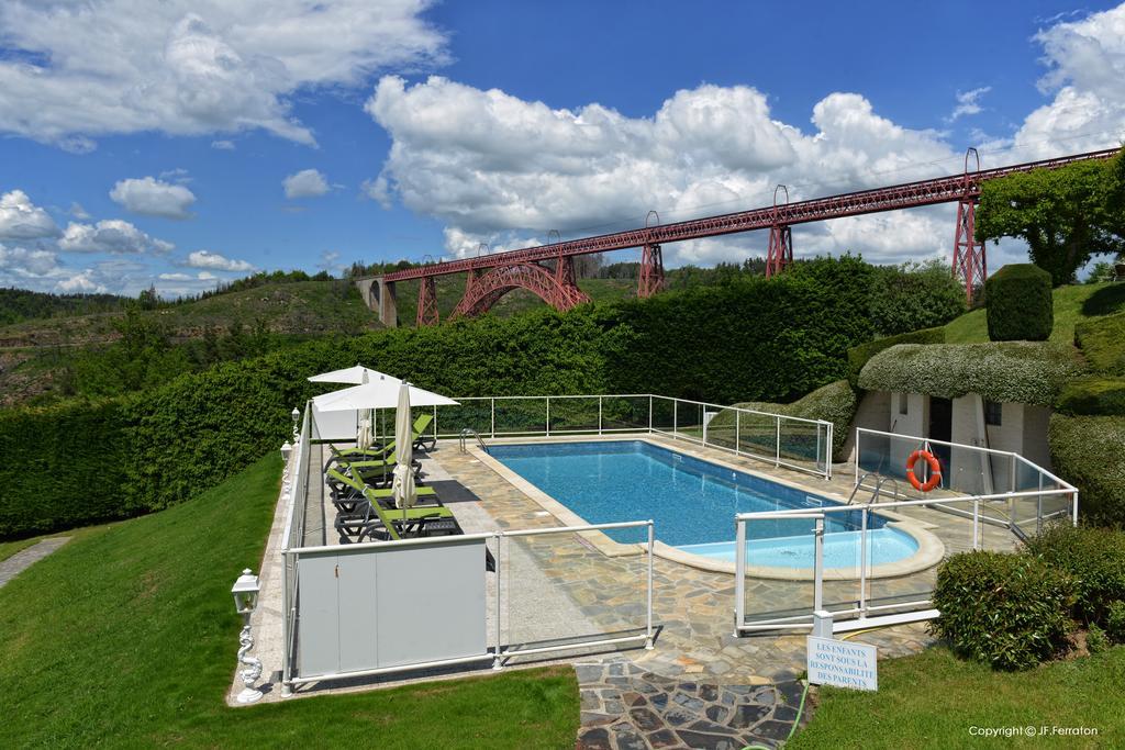 Logis Hotel Beau Site Loubaresse  Exteriör bild