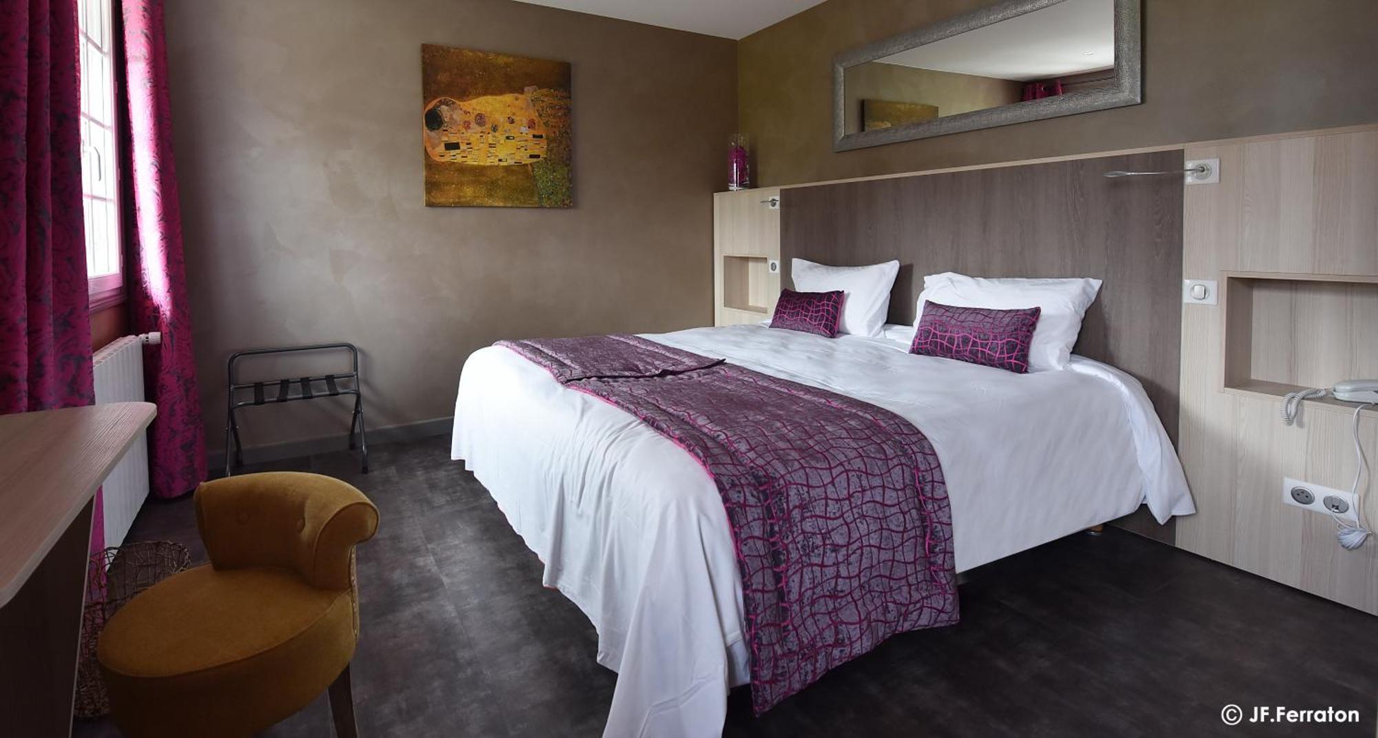 Logis Hotel Beau Site Loubaresse  Exteriör bild
